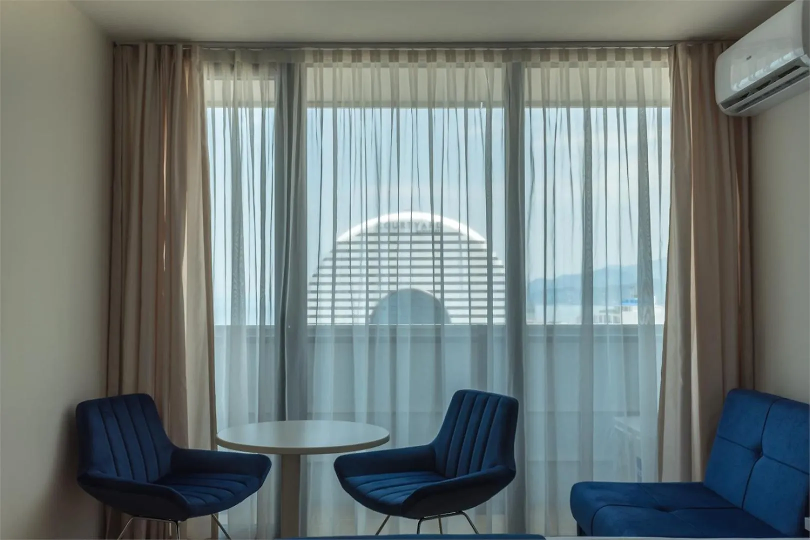 Orbi City Center Suite Batumi