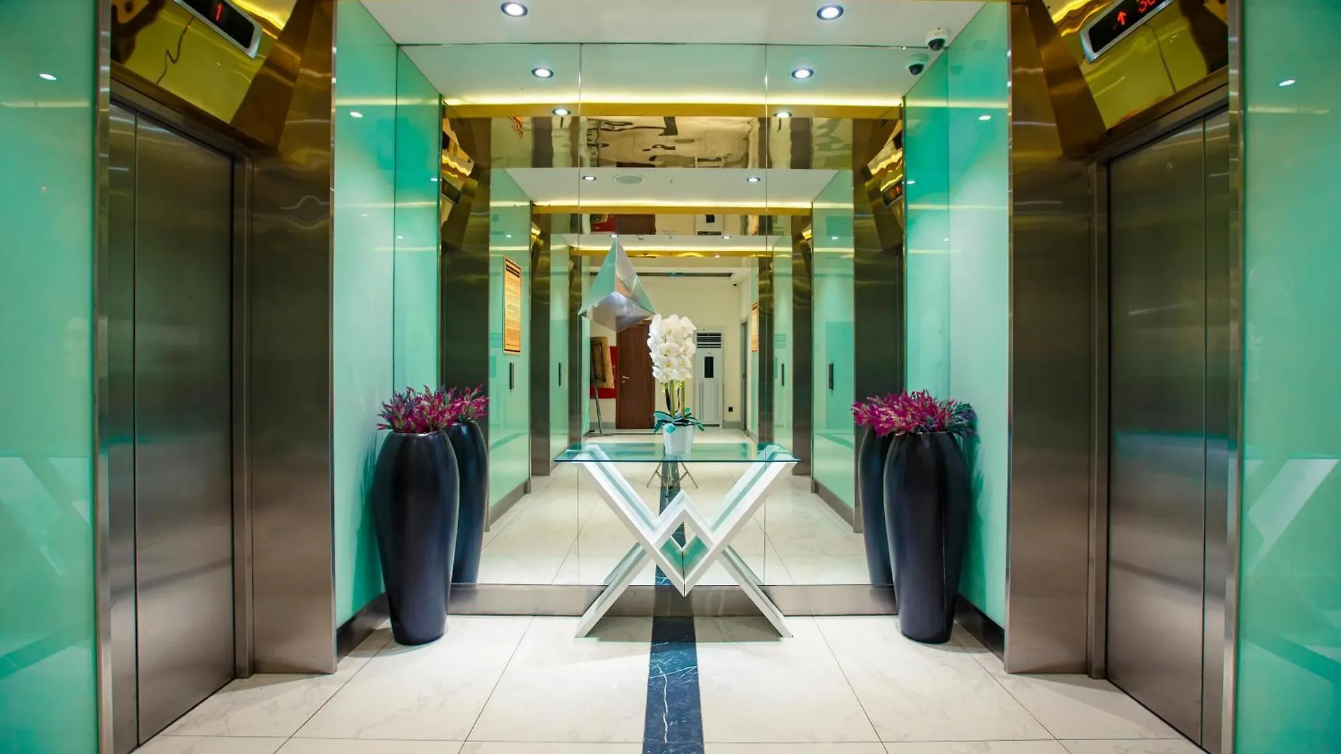 Orbi City Center Suite Batumi 0*,